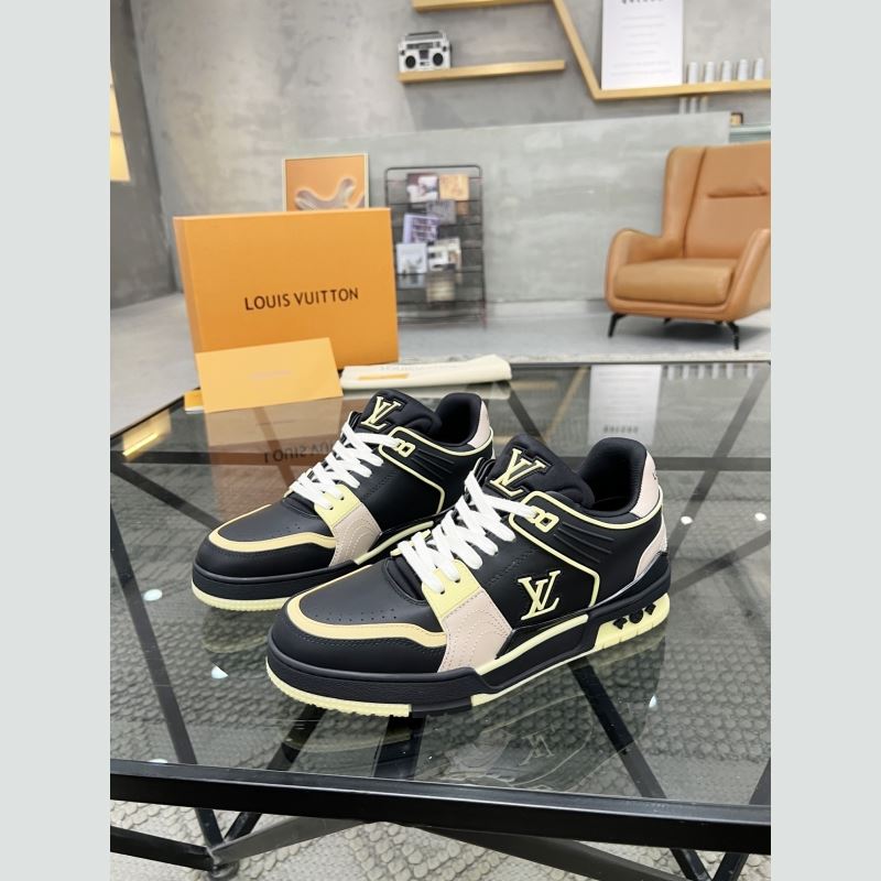 l**is V*t*n sneakers